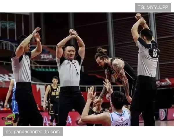 罚球规则NBA与FIBA区别全解析，一文读懂两大体系判罚细节